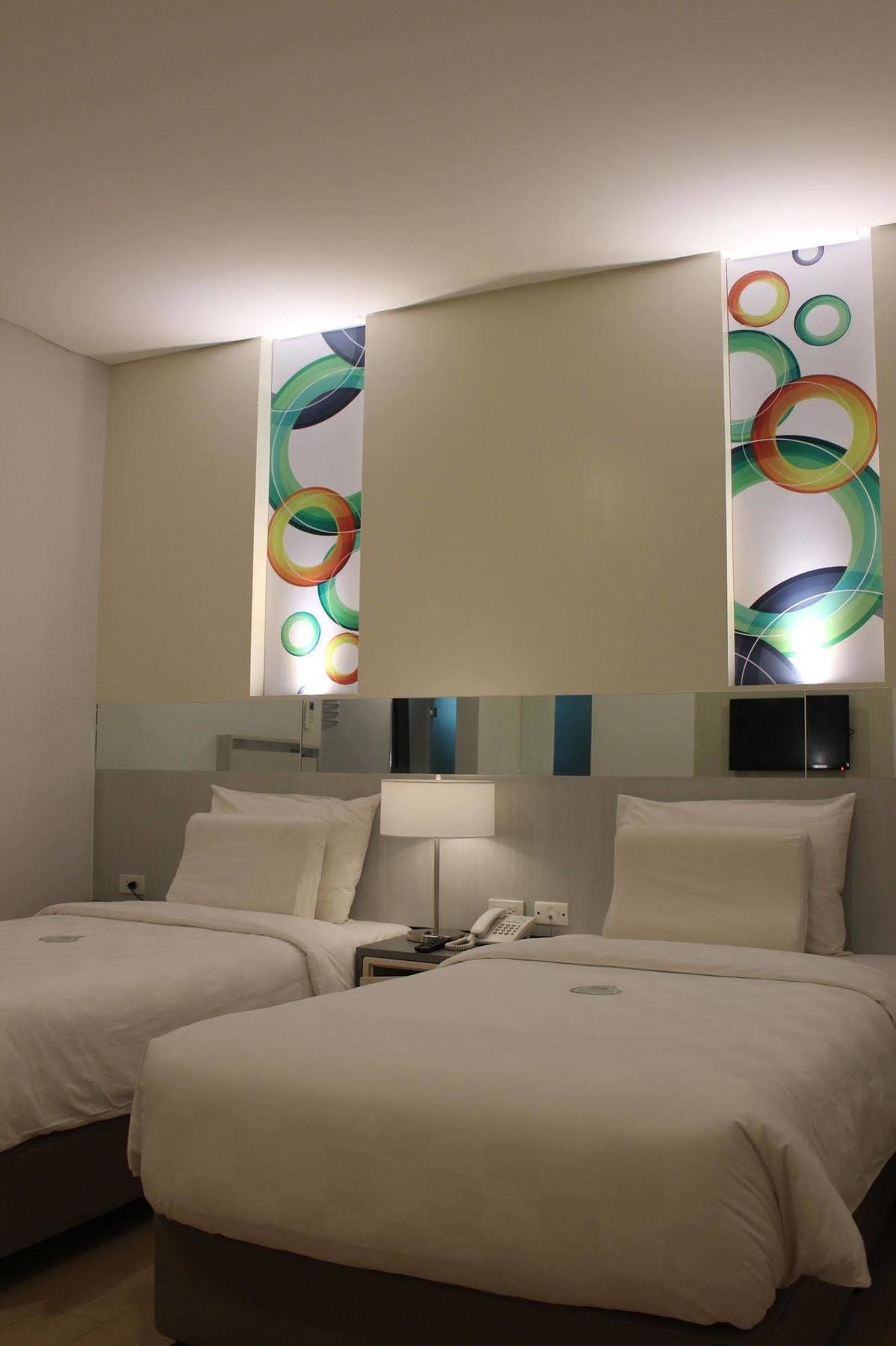 Go Hotels Butuan Butuan City Exteriör bild